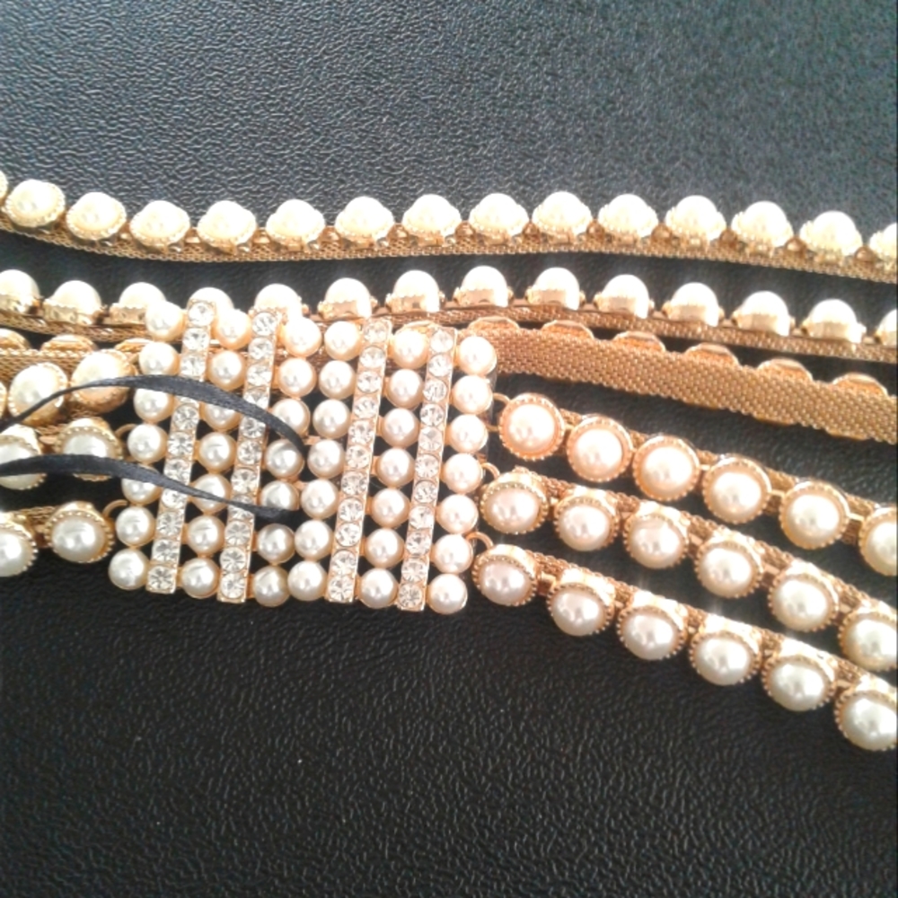 New Gold Diamond pearl buckle 3 chain belt ZARA O/S 33 inches Very unique Rare